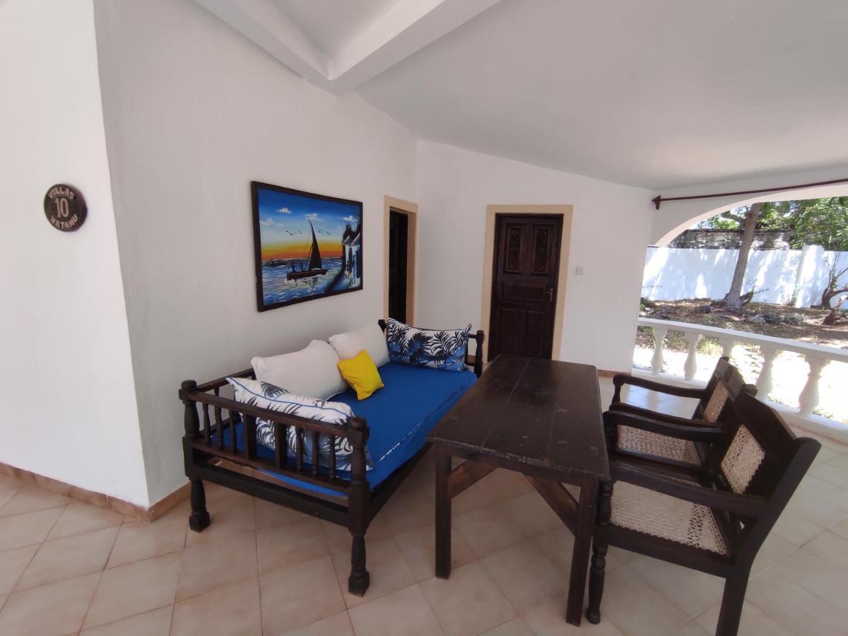 2Livu Villas Watamu Exterior photo