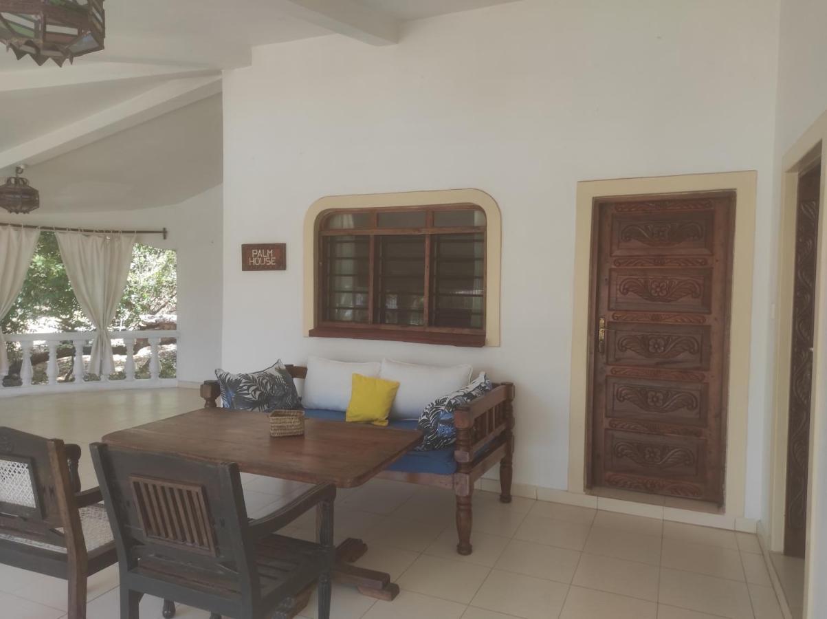 2Livu Villas Watamu Exterior photo