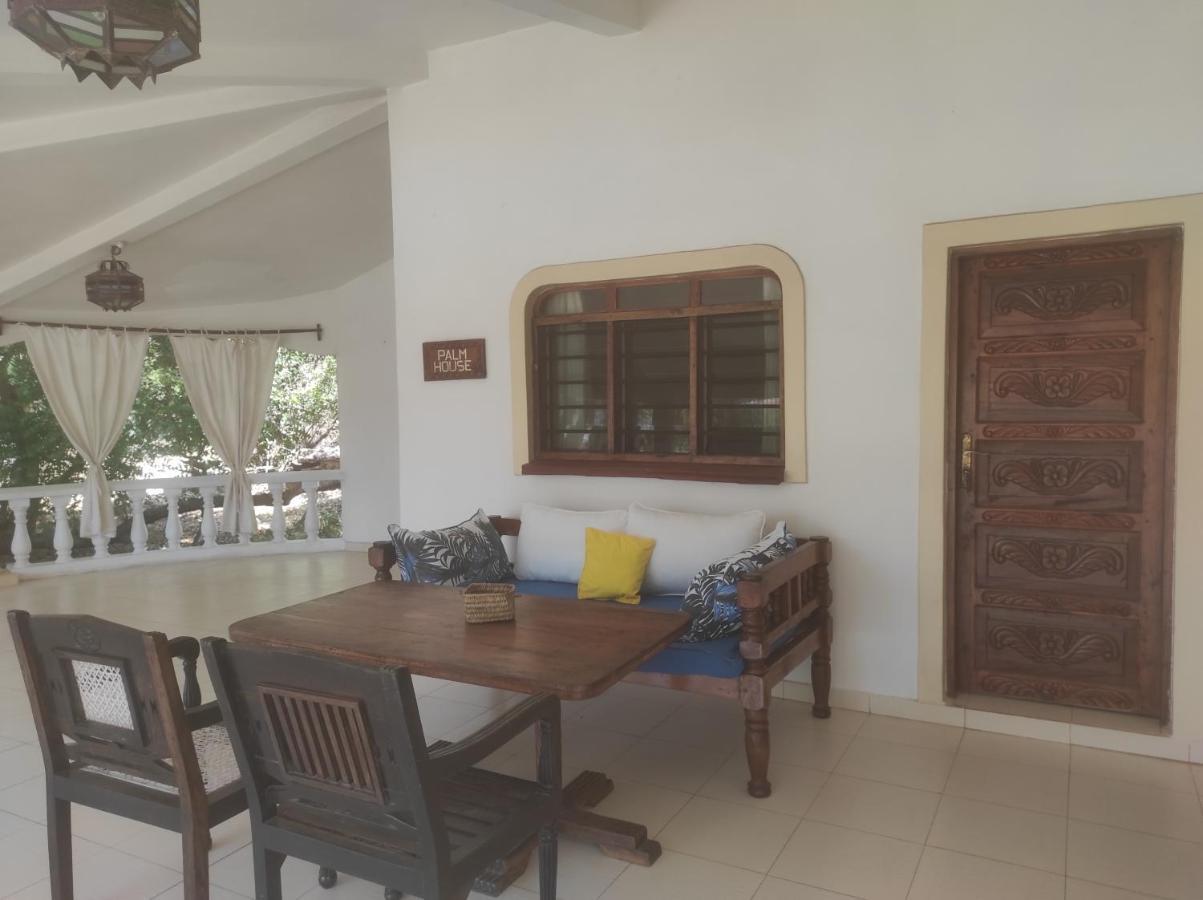 2Livu Villas Watamu Exterior photo